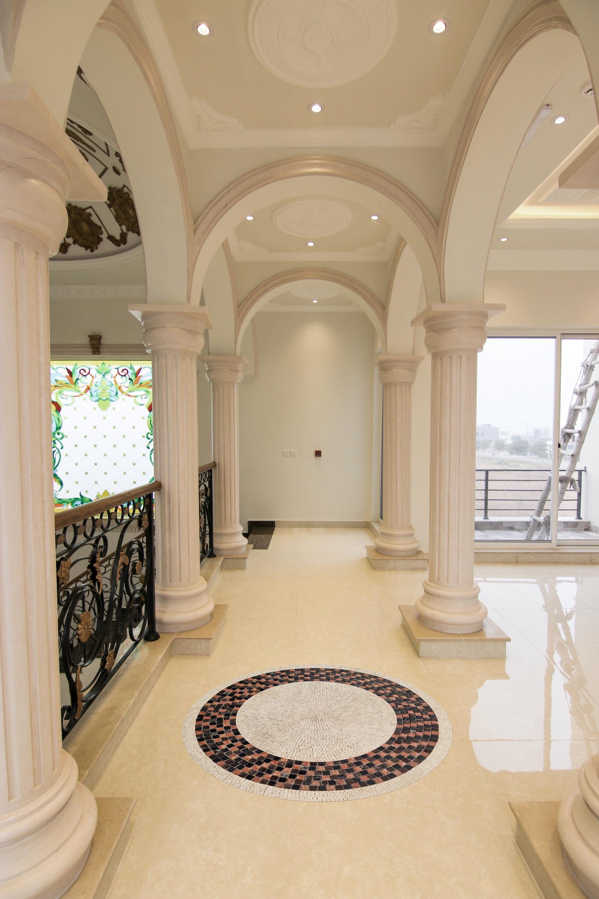 Custom Round Mosaic Floor Medallion – Personalized Floor Design, customization available