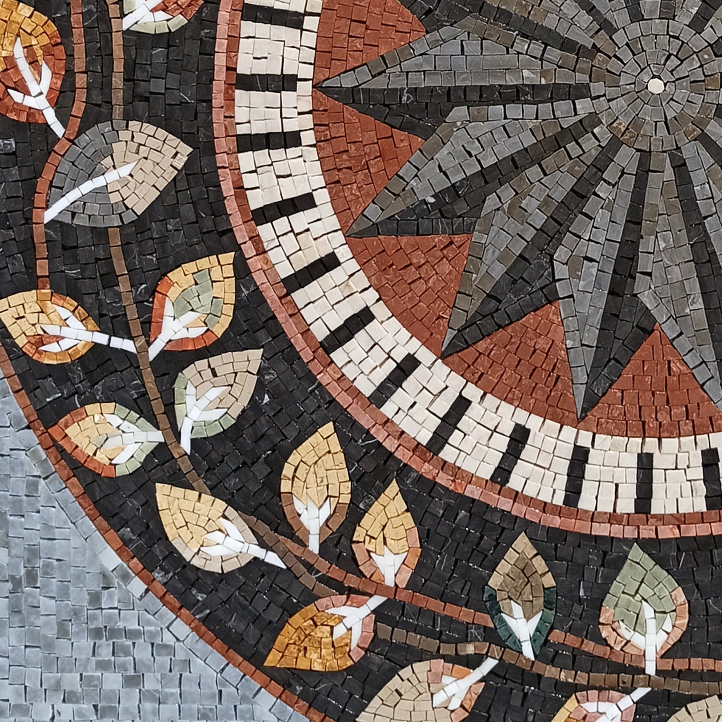 Handmade Marble Mosaic Tile: Leaf Pattern Medallion (40x40)
