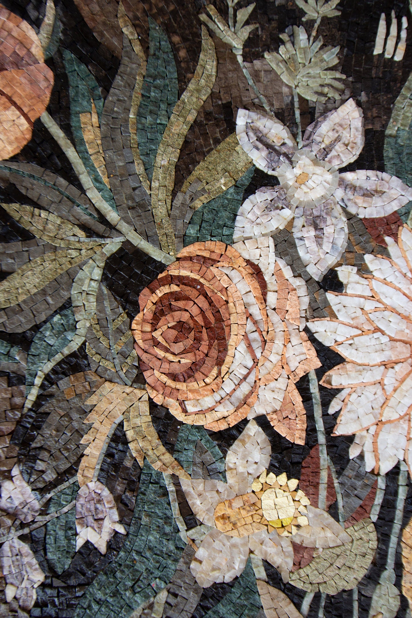 Handmade Floral Mosaic Wall Art: Natural Stone Flowers in Vase