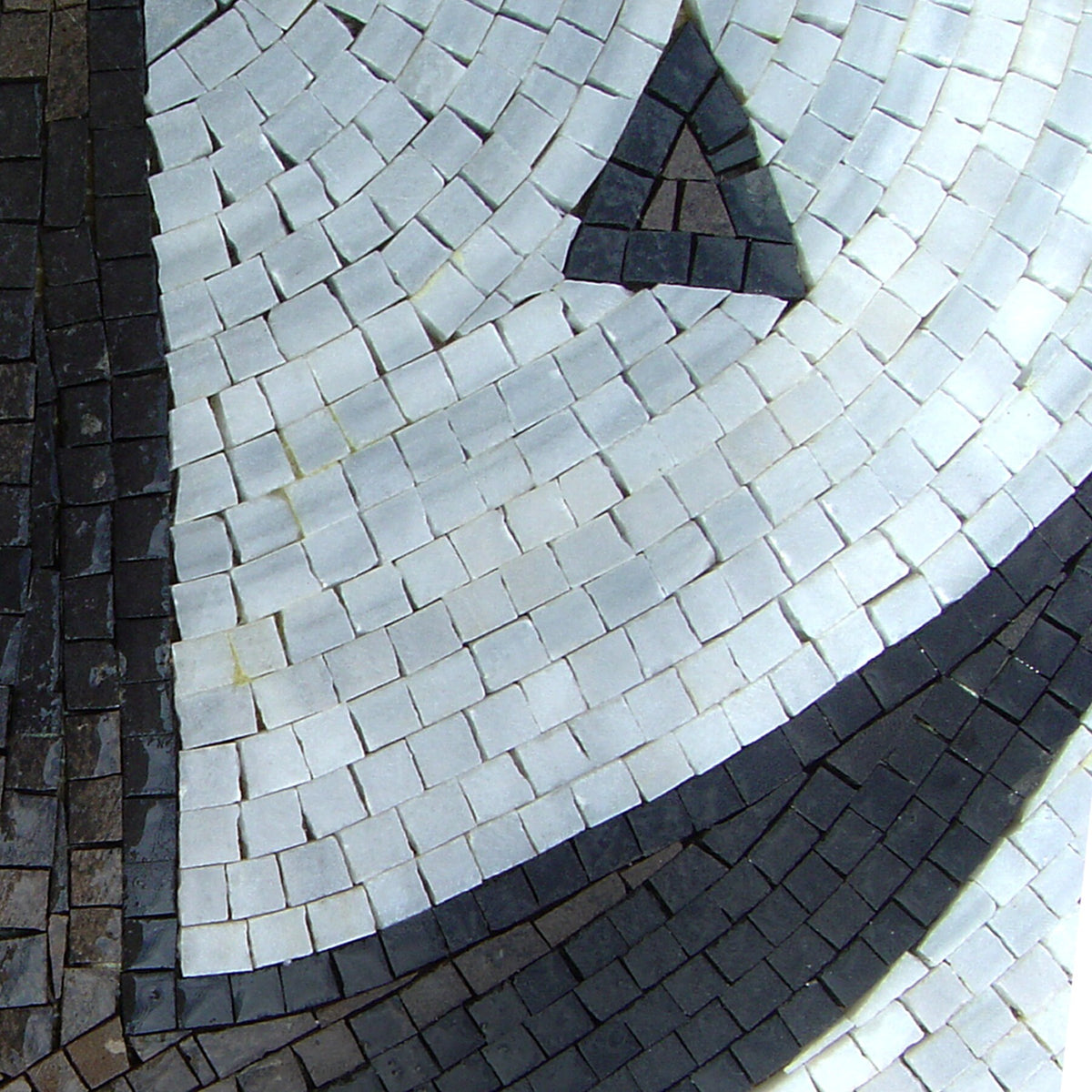 Enhance Your Space with a 36-Inch Handmade Pattern Mosaic Medallion Art Tile Décor - Customization available
