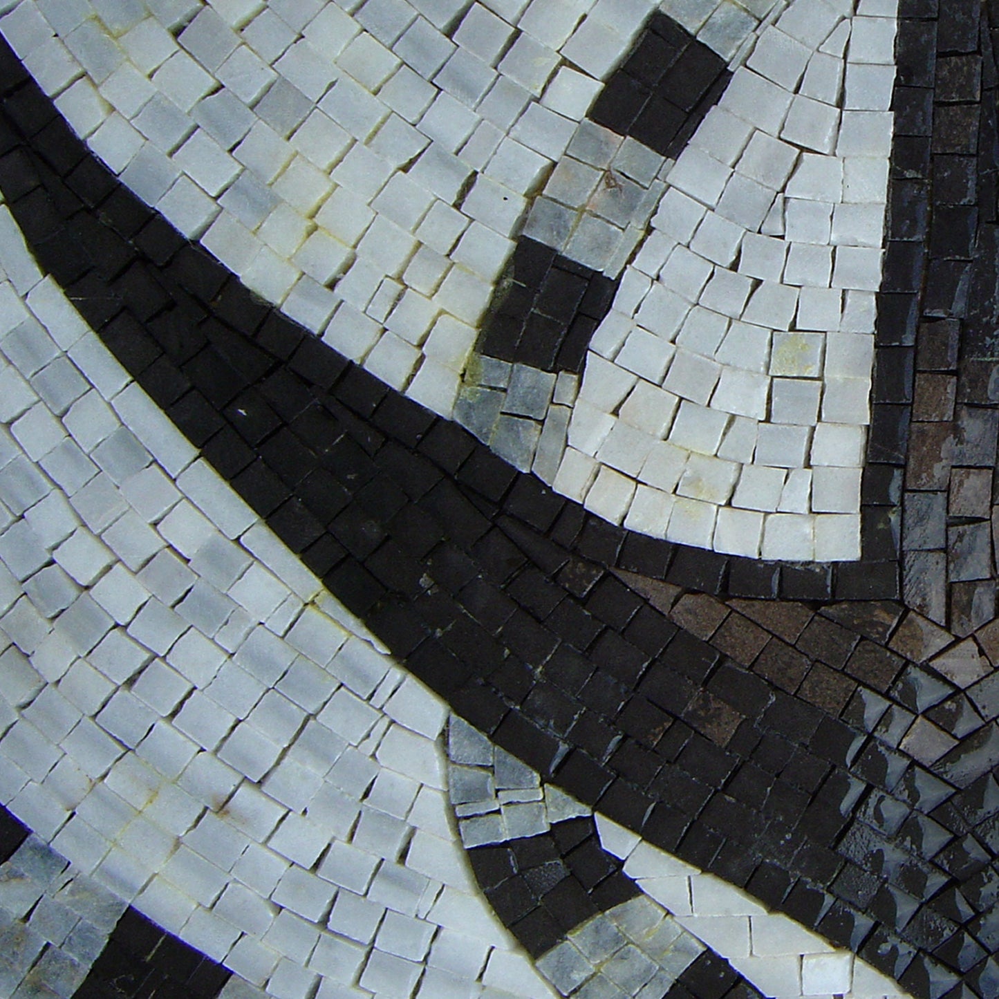 Enhance Your Space with a 36-Inch Handmade Pattern Mosaic Medallion Art Tile Décor - Customization available
