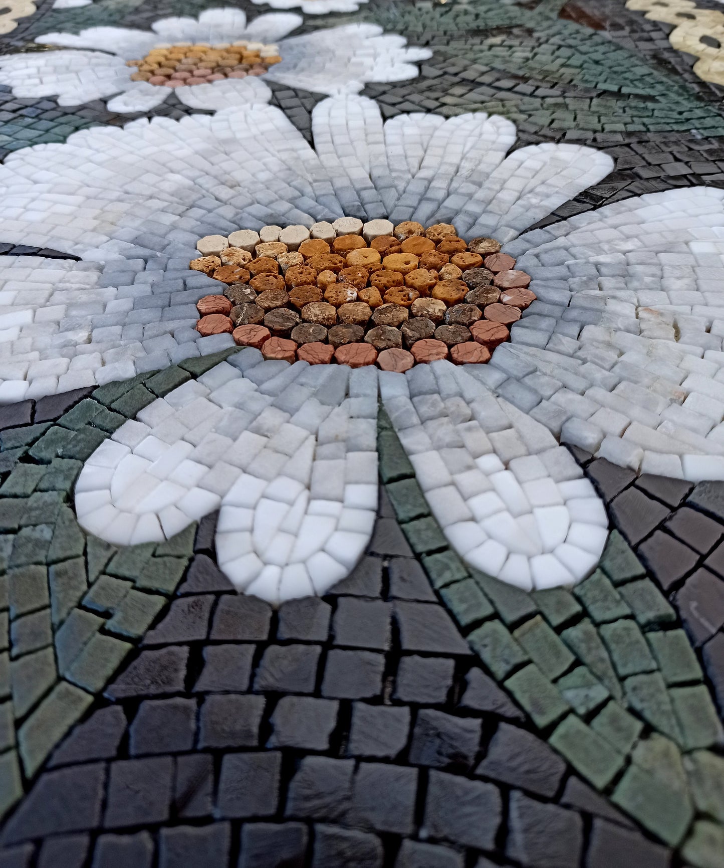 Handmade Marble Mosaic: White Daisy Floral Wall Art (40"x20")