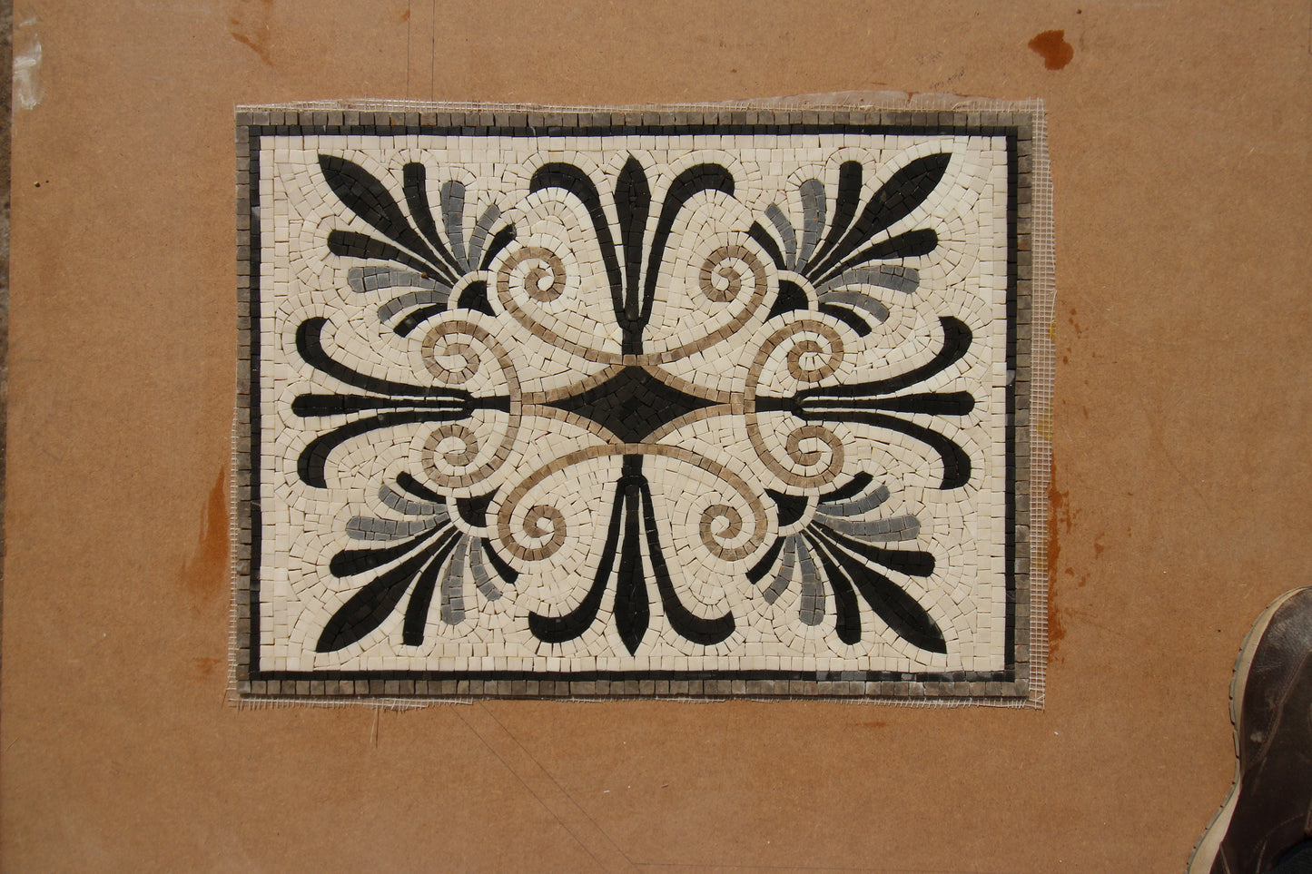 Handmade Geometric Marble Mosaic Tile Medallion (24” x 18”)