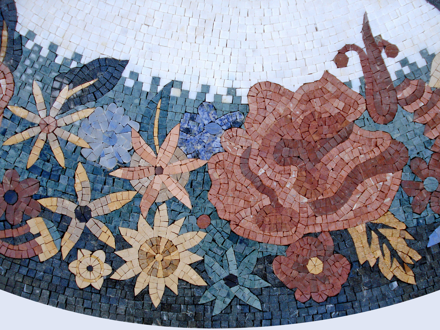 Floral Marble Mosaic Wall Art: Handmade Medallion Tile Decor