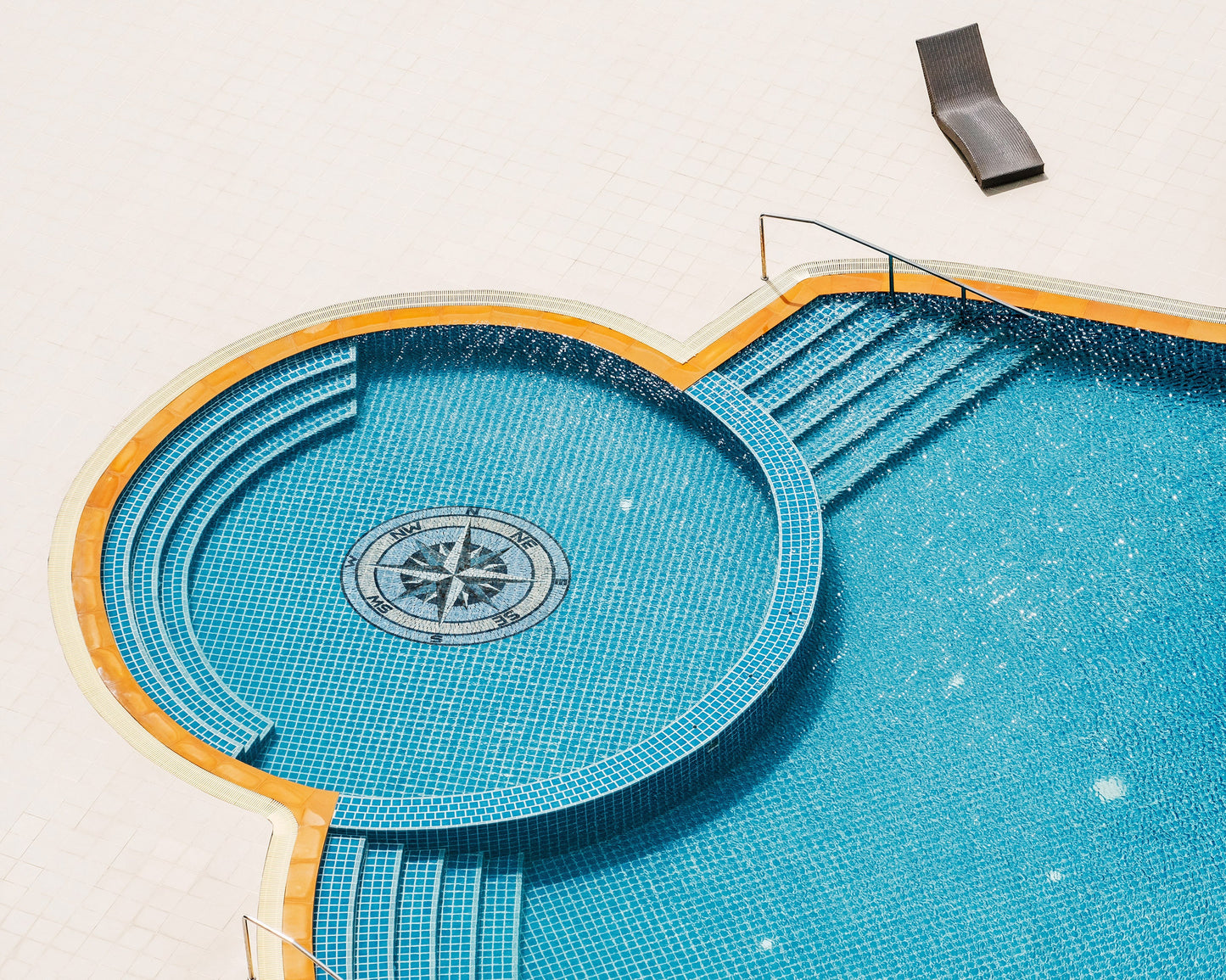 Artisanal Tranquility -Handmade Compass & Pool Tile Medallion Marble Mosaic Art - Customization available