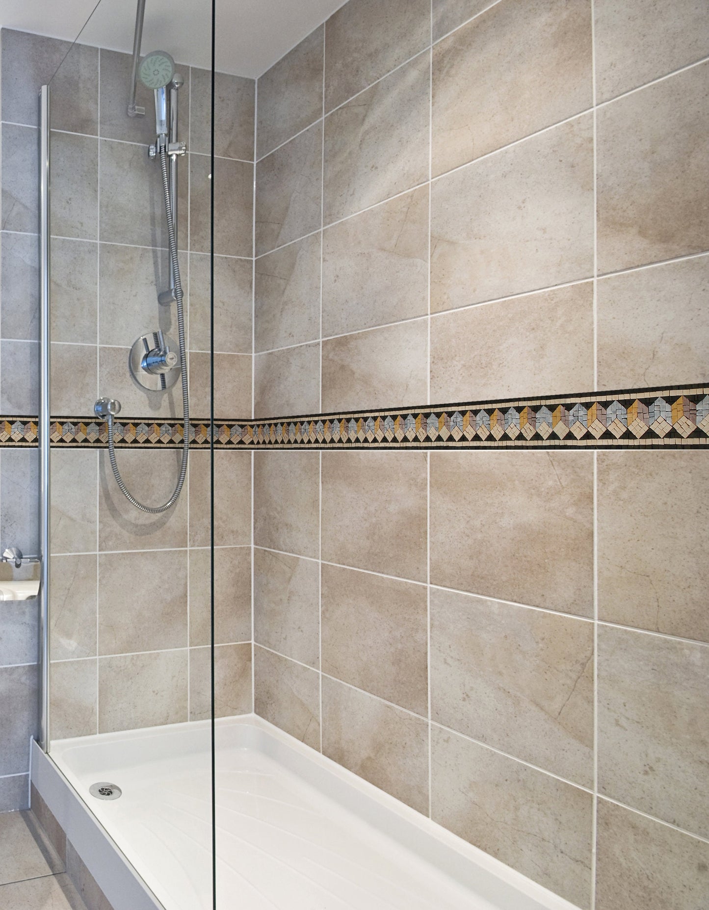 Block Mosaic Tiles: Square Pattern Border, 40"x6"