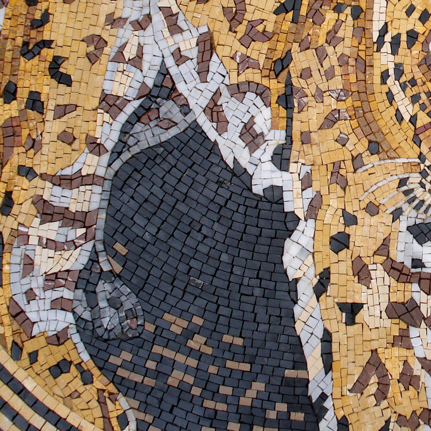Handmade Marble Mosaic Tile: Round Tiger Medallion Wall Art (48" DI)