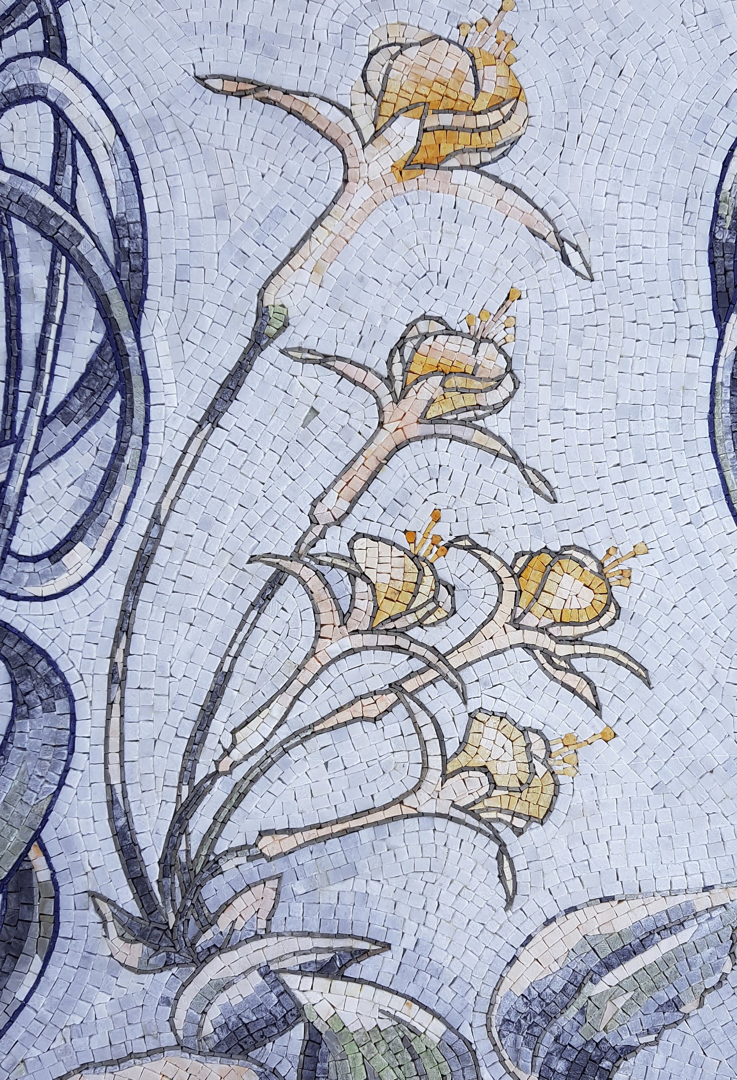 Handmade Floral Marble Mosaic Tile Art: Kitchen Backsplash Decor