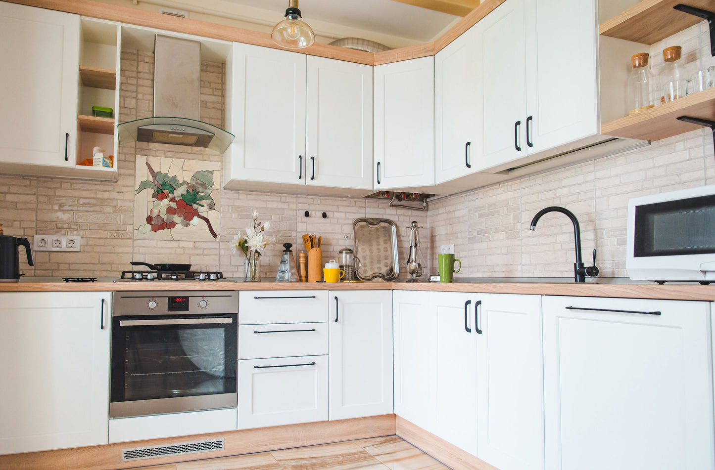 Handmade Marble Grapes Mosaic Tile: Kitchen Backsplash Art
