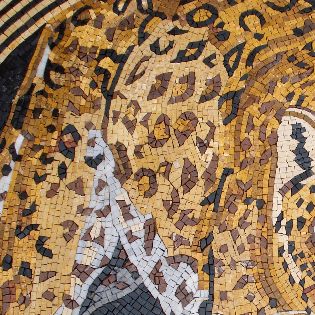 Handmade Marble Mosaic Tile: Round Tiger Medallion Wall Art (48" DI)